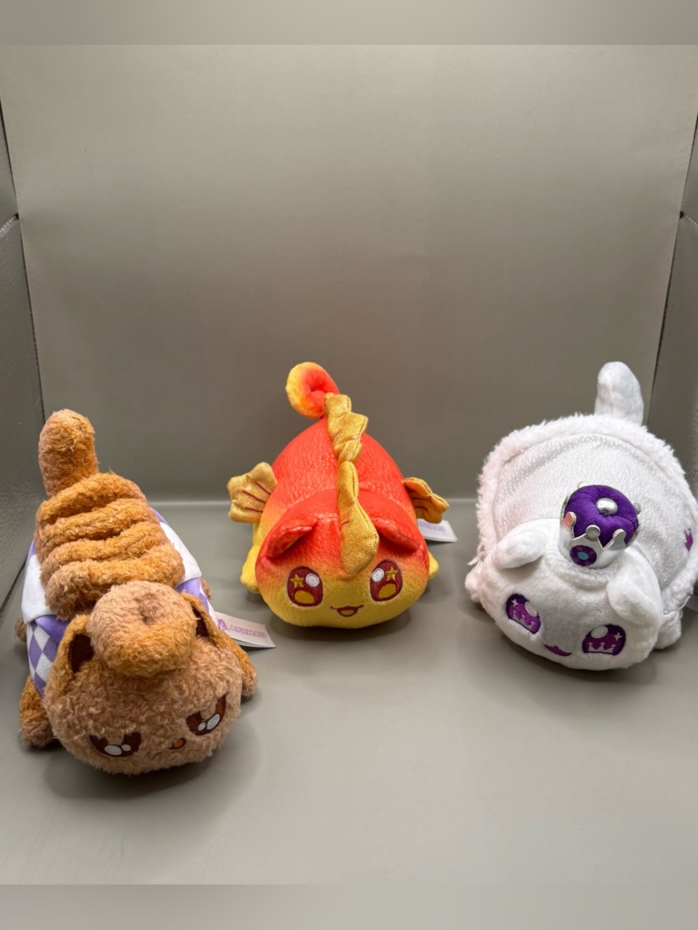 Aphmau Meemeow Mystery Plush Lot Seahorse Cat, Onion Ring Cat, Summon King Cat